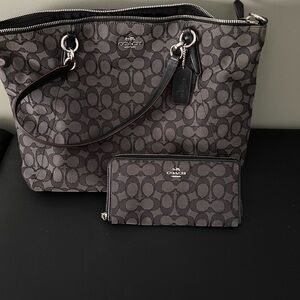 Coach Black Signature Tote and Wallet Set